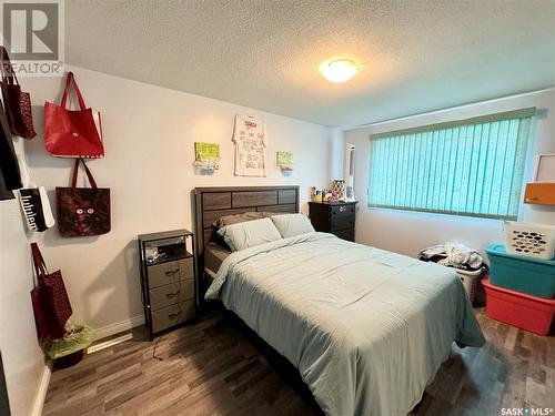 1041 110Th Street, North Battleford, SK - Indoor Photo Showing Bedroom