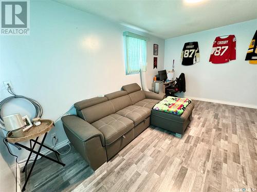 1041 110Th Street, North Battleford, SK - Indoor Photo Showing Living Room