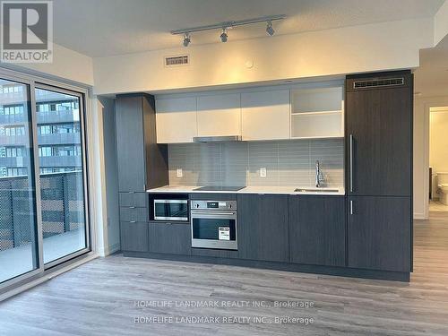 2811 - 138 Downes Street, Toronto, ON - Indoor Photo Showing Kitchen