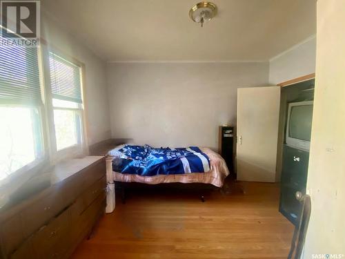 269 2Nd Avenue Ne, Swift Current, SK - Indoor Photo Showing Bedroom