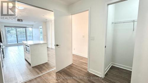 403 - 58 Orchard View Boulevard, Toronto, ON - Indoor Photo Showing Other Room