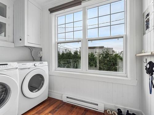 Salle de lavage - 105  - 107 Rue St-Louis, Sainte-Thérèse, QC - Indoor Photo Showing Laundry Room