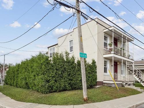 FaÃ§ade - 105  - 107 Rue St-Louis, Sainte-Thérèse, QC - Outdoor