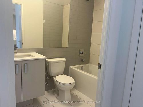 604-30 Gibbs Rd, Toronto, ON - Indoor Photo Showing Bathroom