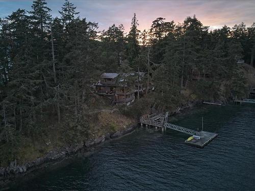 455 Scott Point Dr, Salt Spring, BC 