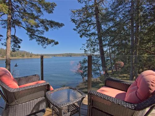 455 Scott Point Dr, Salt Spring, BC 