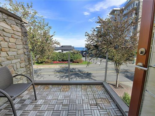 201-9820 Seaport Pl, Sidney, BC 