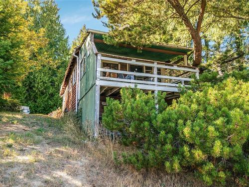 3092 Bay Rd, Qualicum Beach, BC 