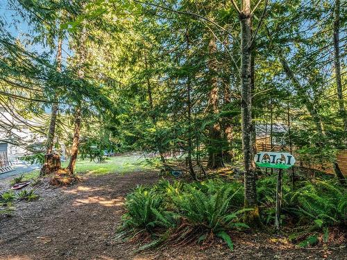 3092 Bay Rd, Qualicum Beach, BC 