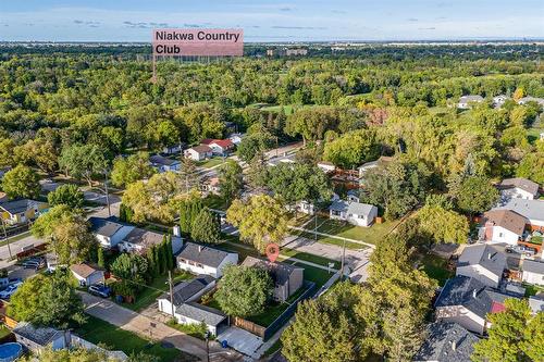 106 Clayton Drive, Winnipeg, MB - Outdoor With View