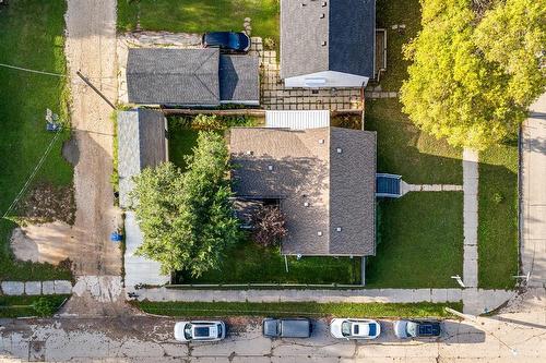 106 Clayton Drive, Winnipeg, MB - Outdoor