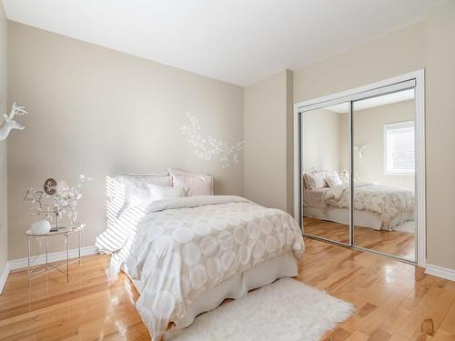 Chambre Ã  coucher principale - 8-1485 Rue St-Jacques, Montréal (Ville-Marie), QC - Indoor Photo Showing Bedroom