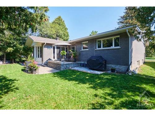 12 Bedale Drive, Ottawa, ON 