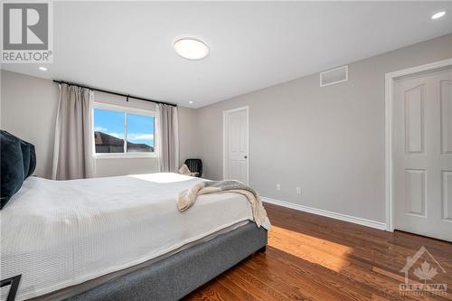 960 Linaria Walk, Ottawa, ON - Indoor Photo Showing Bedroom