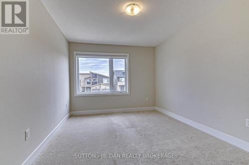 350 Edgevalley Road, London, ON - Indoor Photo Showing Other Room