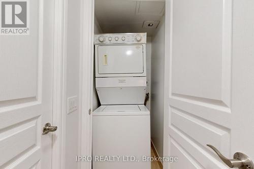 1807 - 5 Northtown Way, Toronto, ON - Indoor Photo Showing Laundry Room