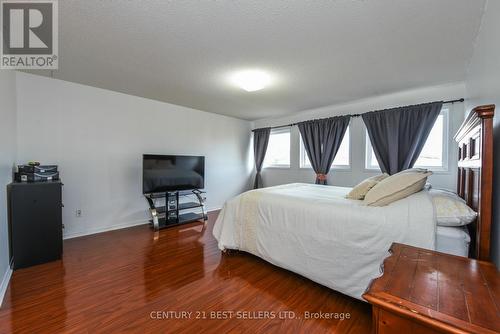 1262 Foxglove Place, Mississauga, ON - Indoor Photo Showing Bedroom