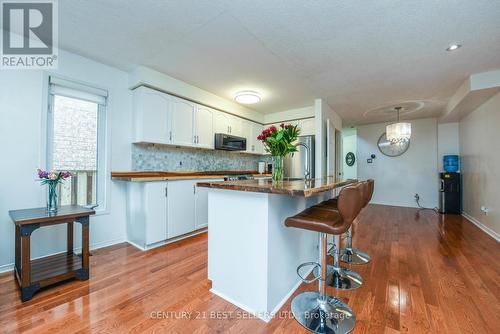 1262 Foxglove Place, Mississauga, ON - Indoor Photo Showing Kitchen