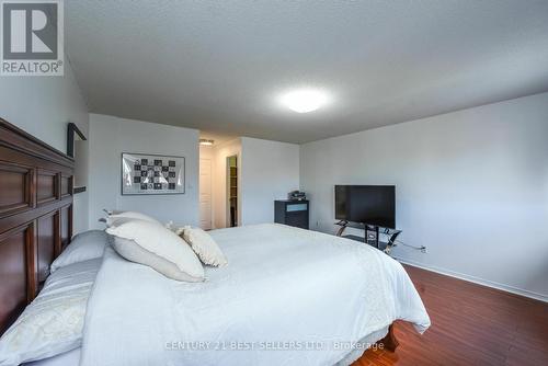 1262 Foxglove Place, Mississauga, ON - Indoor Photo Showing Bedroom