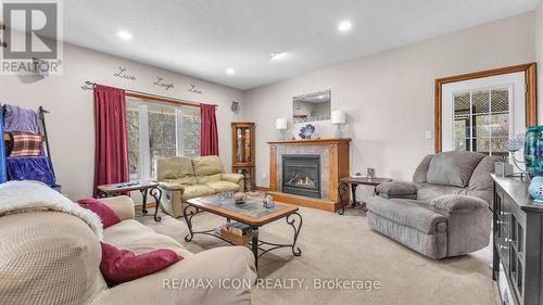 145 West Park Drive, North Middlesex (Parkhill), ON - Indoor Photo Showing Living Room With Fireplace