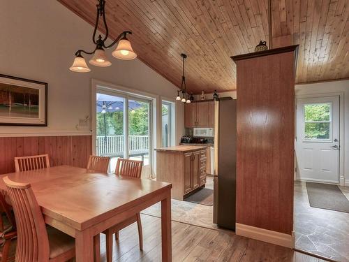 Vue d'ensemble - 61 Ch. De La Ferme, Trois-Rives, QC - Indoor Photo Showing Dining Room