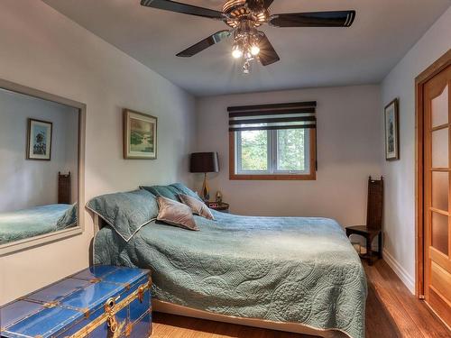 Chambre Ã  coucher principale - 61 Ch. De La Ferme, Trois-Rives, QC - Indoor Photo Showing Bedroom