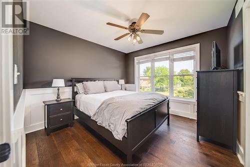 1255 Lakeview, Windsor, ON - Indoor Photo Showing Bedroom