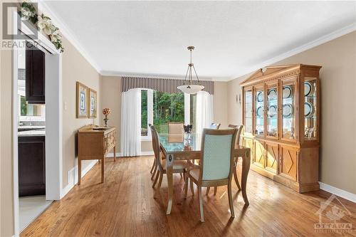 1410 Sherruby Way, Ottawa, ON - Indoor Photo Showing Dining Room