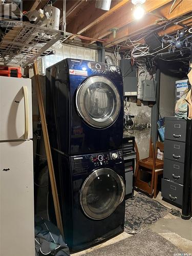 67 Osborne Crescent, Regina, SK - Indoor Photo Showing Laundry Room