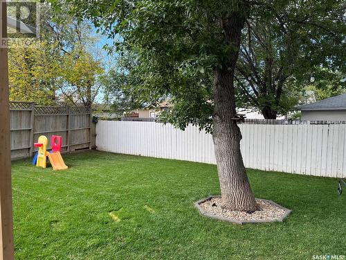 67 Osborne Crescent, Regina, SK - Outdoor With Backyard