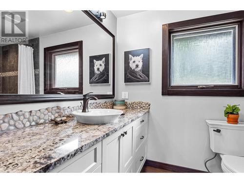 6332/6349 Beaton Road, Kamloops, BC - Indoor Photo Showing Bathroom