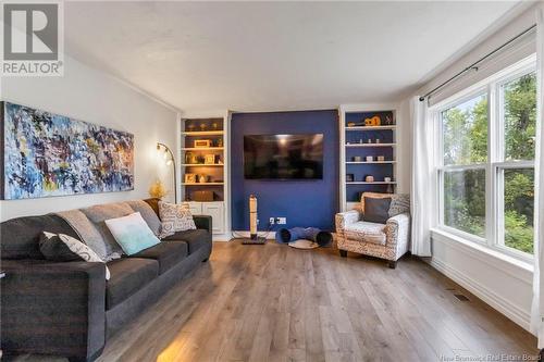 60 Katelynn Street, Lutes Mountain, NB - Indoor Photo Showing Living Room