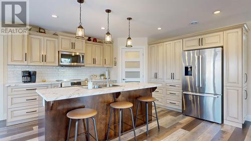 167 Indian Pond Drive, Conception Bay South, NL - Indoor Photo Showing Kitchen With Stainless Steel Kitchen With Upgraded Kitchen