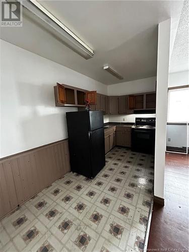 186 Waterloo Street, Saint John, NB - Indoor Photo Showing Kitchen