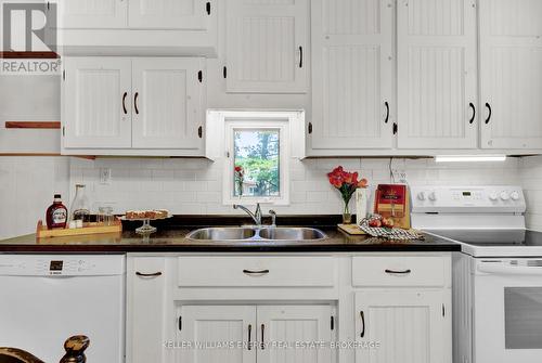 50 Centre Street, Prince Edward County (Picton), ON - Indoor Photo Showing Kitchen With Double Sink