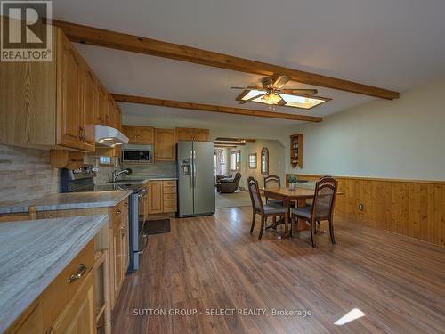 8278 Burwell Road, Lambton Shores (Port Franks), ON - Indoor Photo Showing Kitchen