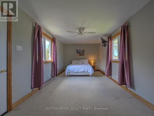 8278 Burwell Road, Lambton Shores (Port Franks), ON - Indoor Photo Showing Bedroom