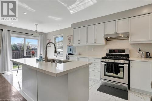 4 Nancroft Crescent, Cambridge, ON - Indoor Photo Showing Kitchen With Double Sink