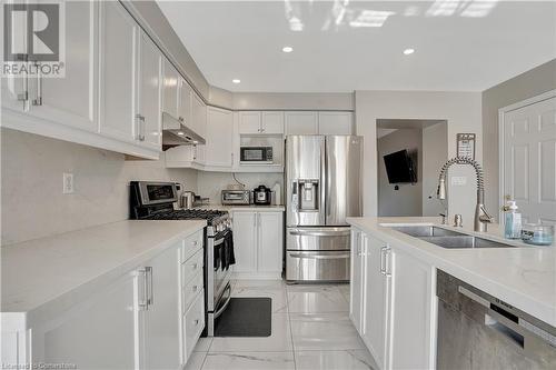 4 Nancroft Crescent, Cambridge, ON - Indoor Photo Showing Kitchen With Stainless Steel Kitchen With Double Sink