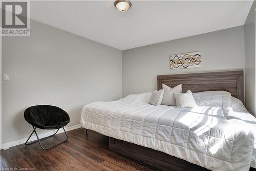 4 Nancroft Crescent, Cambridge, ON - Indoor Photo Showing Bedroom