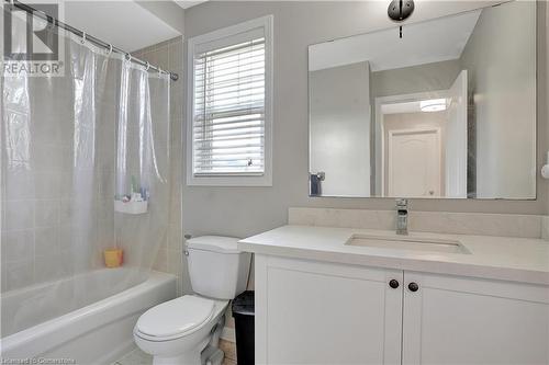 4 Nancroft Crescent, Cambridge, ON - Indoor Photo Showing Bathroom