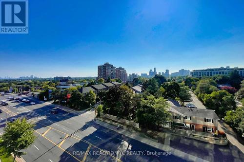 621 - 2885 Bayview Avenue, Toronto, ON - Outdoor With View