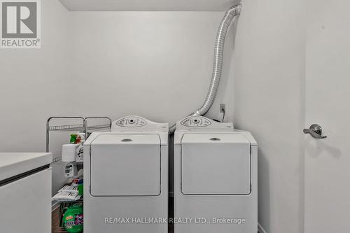 1608 - 1350 York Mills Road, Toronto, ON - Indoor Photo Showing Laundry Room