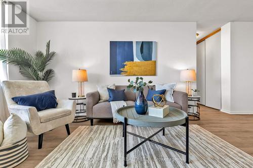 1608 - 1350 York Mills Road, Toronto, ON - Indoor Photo Showing Living Room