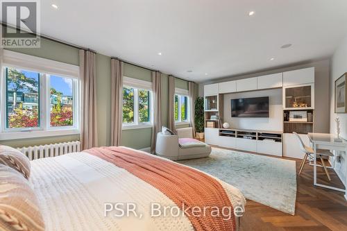 18 Chicora Avenue, Toronto, ON - Indoor Photo Showing Bedroom