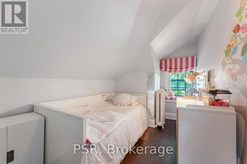 18 Chicora Avenue, Toronto, ON - Indoor Photo Showing Bedroom