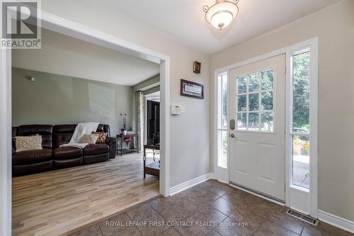 204 Bowerman Boulevard, New Tecumseth, ON - Indoor Photo Showing Other Room