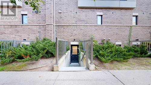 508 - 10 Drummond Street, Toronto, ON - Outdoor