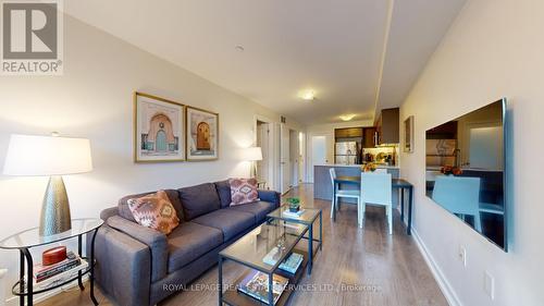 508 - 10 Drummond Street, Toronto, ON - Indoor Photo Showing Living Room