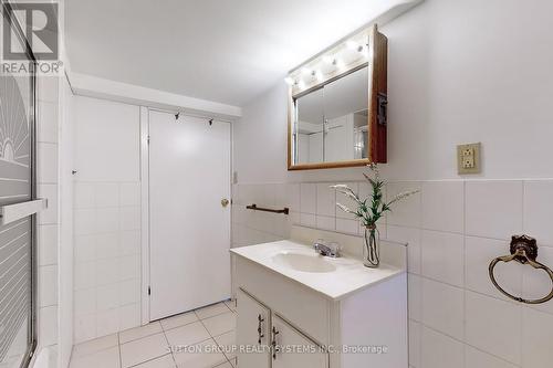 1798 Keele Street, Toronto, ON - Indoor Photo Showing Bathroom